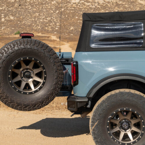 DV8 Offroad 21-24 Ford Bronco Tire Carrier - Image 7