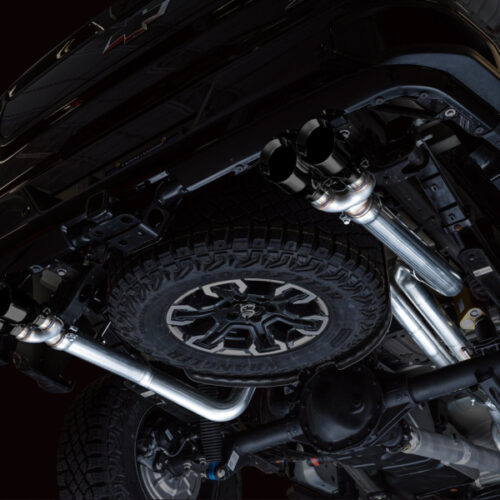 AWE Tuning Tips for 22-23 GMC Sierra 1500 AT4X 6.2L 0FG Catback Split Dual (Flat Bumper) - Diamond Black - Image 9