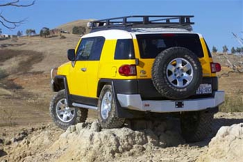ARB Rear Bar Fj Us Spec (Fit Kit NOT Included) for 2007-2014 Toyota FJ Cruiser - Image 5
