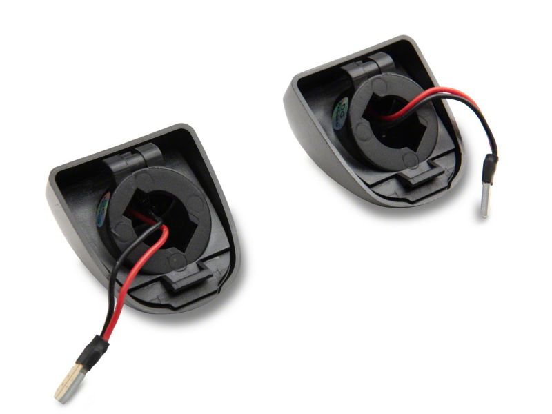 Raxiom for 1999-2013 Chevrolet Silverado/GMC Sierra 1500 Axial Series LED License Plate Bulb Kit - Image 3