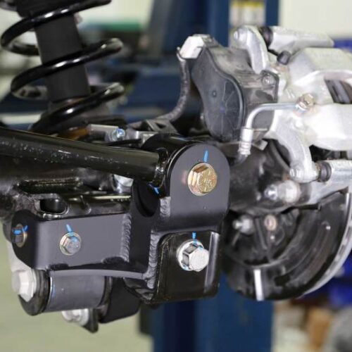Alternative view of Fabtech 2021+ Ford Bronco 4WD Rear Track Bar Bracket
