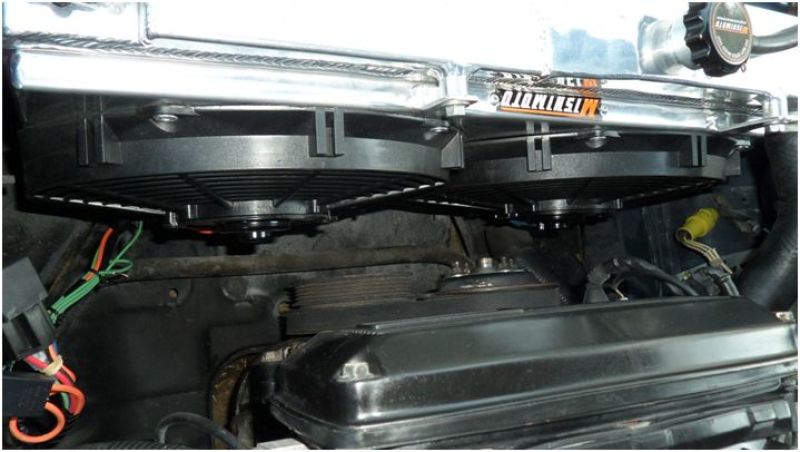 Mishimoto Fan Shroud Kit for 83-87 Toyota Corolla Aluminum - Image 2