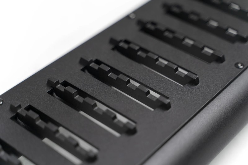 DV8 Offroad 07-18 Jeep Wrangler JK (4 Door Only) OE Plus Side Steps - Image 4