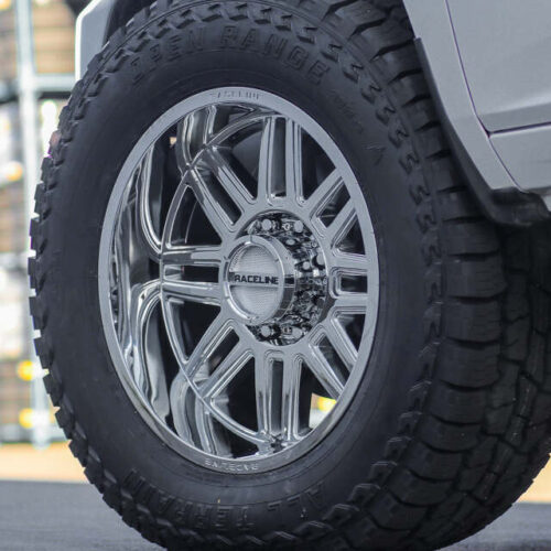 Raceline 948C Split 18x9in / 6x139.7 BP / -12mm Offset / 106.1mm Bore - Chrome Wheel - Image 4