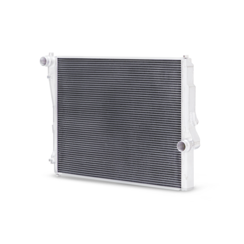 Mishimoto Performance Aluminum Radiator for 99-06 BMW 323i/323i/328i/330i - Image 8