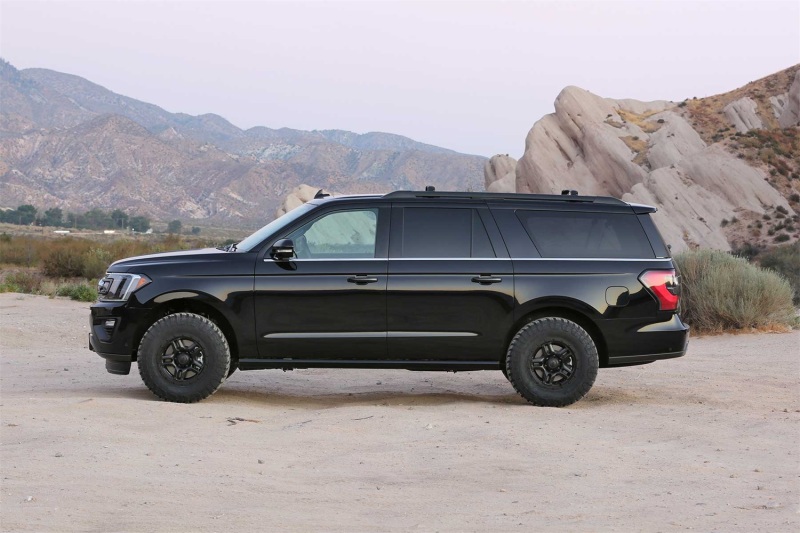 Fabtech 18-20 Ford Expedition 4WD 1.5in Leveling System - Image 3