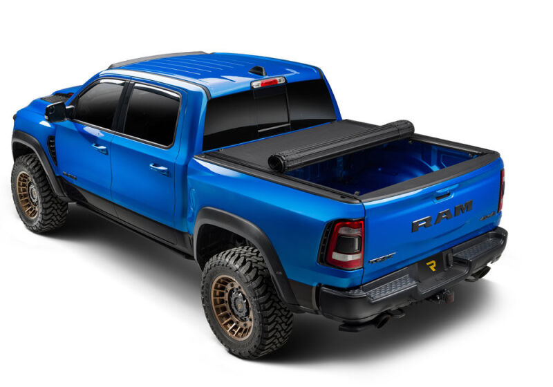 BAK 19-24 Dodge Ram (w/o Ram Box) Revolver X4ts 5.7ft Bed Cover w/T-Slot Rails - Image 8