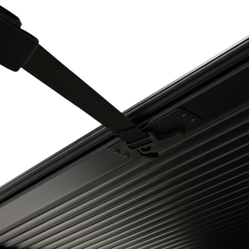 Westin 19-26 GM Silverado/Sierra 2500/3500 6ft 6in Bed Manual Retractable Tonneau Cover - Black - Image 10