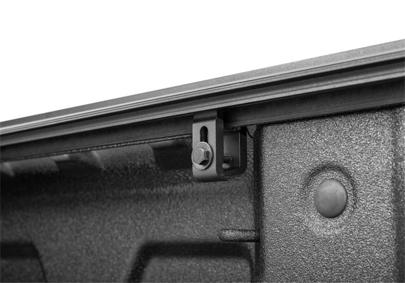 UnderCover 09-24 Dodge Ram (Will Not Fit RamBox) 68.4in. Bed Select Bed Cover - Image 3
