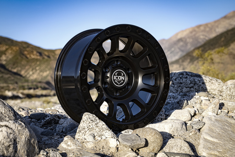 ICON Hulse 17 X 8.5 5 X 150 25mm Offset 5.75in BS Double Black - Image 2