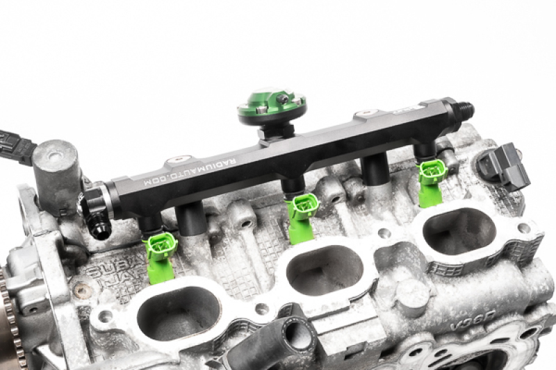 Radium Engineering Subaru Phase-II EZ30/EZ36 Top Feed Conversion Fuel Rail Kit - Image 3