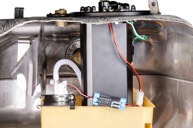 Radium Engineering 93-95 Mazda RX7 FD (US) Fuel Hanger Surge Tank Walbro F90000267/274/285 - Image 2