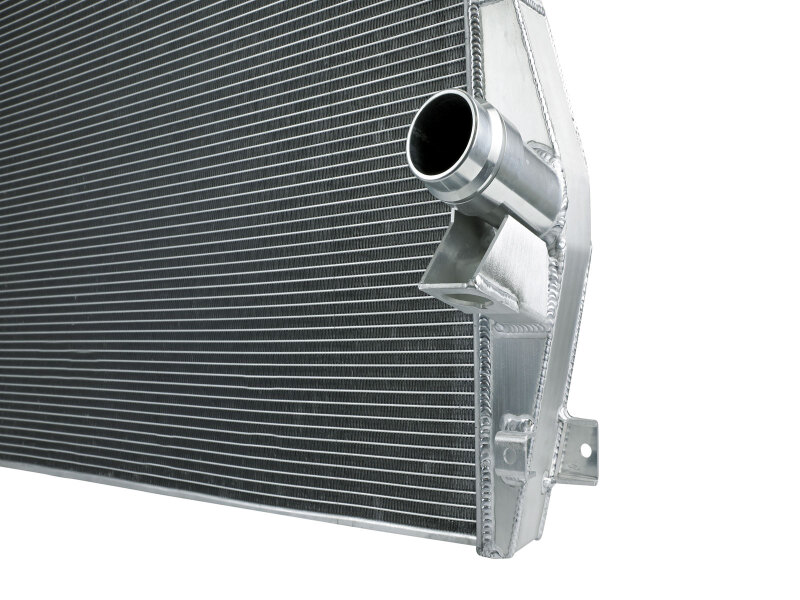 aFe Power 11-16 Ford F250/F350 Super Duty Power-Stroke V8 6.7L (td) BladeRunner Street Series Radiator - Image 5