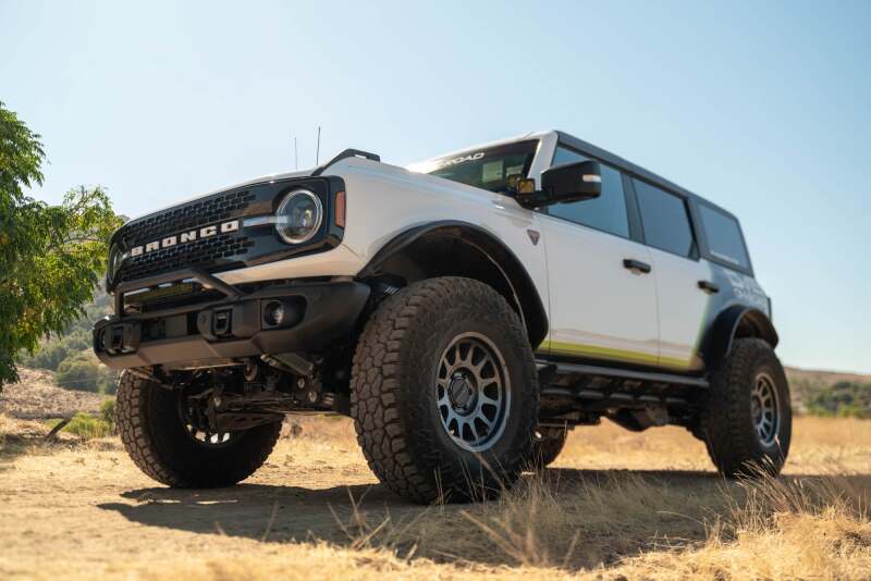 DV8 Offroad 21-24 Ford Bronco Capable Bull Bar - Image 3