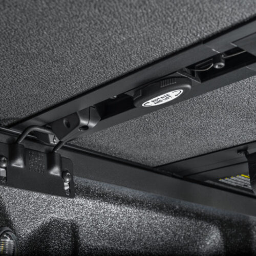 Extang 15-20 Ford F-150 (5ft. 7in. Bed) Solid Fold ALX - Image 6