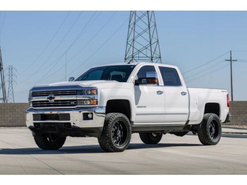 Cognito 11-19 Chevy/GMC Silv/Sierra 2500/3500 HD 2WD/4WD 3in Perf Leveling Kit w/ Fox PS 2.0 IFP - Image 2