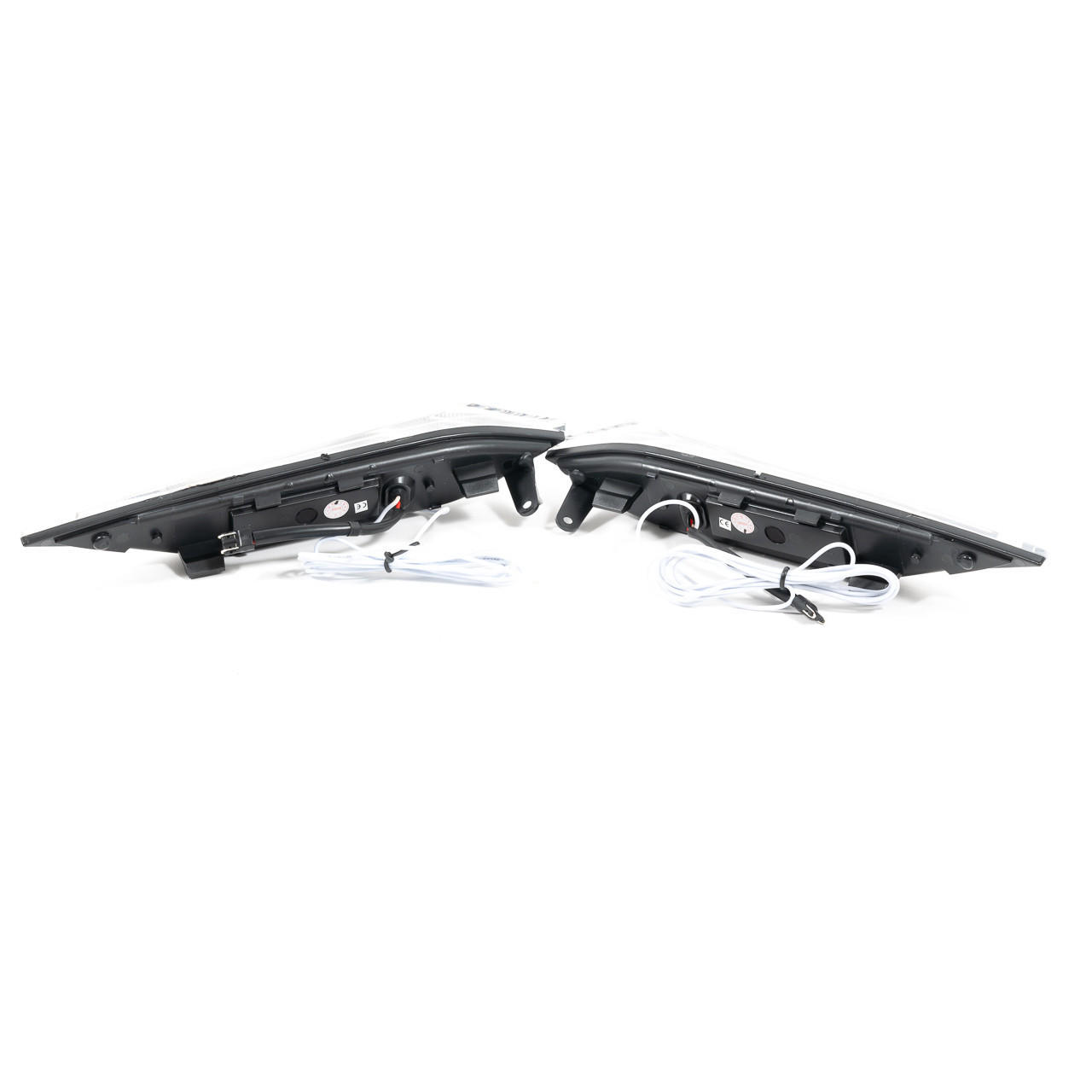 Porsche Cayenne 958 Side Marker Lights - Clear - Image 3