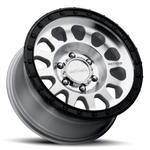 Method MR315 17x9 -12mm Offset 5x5 71.5mm CB Machined Wheel - Gloss Black Lip