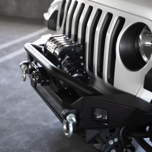 Alternative view of DV8 Offroad 18-23 Jeep Wrangler JL / 20-23 Jeep Gladiator JT FS-7 Mid-Width Winch Front Bumper