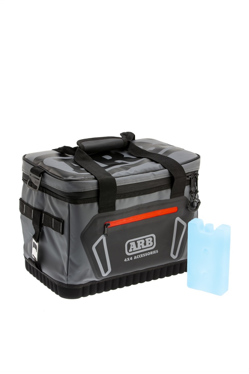 ARB Cooler Bag Charcoal w/ Red Highlights 15in L x 11in W x 9in H Holds 22 Cans - Image 4