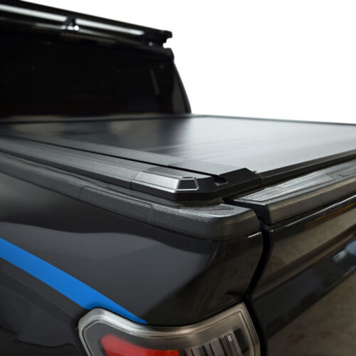Westin 24-26 Toyota Tacoma 5ft Bed Manual Retractable Tonneau Cover - Black - Image 5