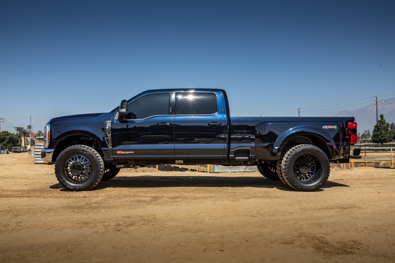 ICON 2023+ Ford F250/350 2.5in Stage 3 Suspension System w/ Radius Arms - Image 5