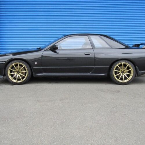 Alternative view of HKS HIPERMAX S BNR32 Full Kit