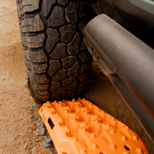 DV8 Offroad DV8 Xtract Mini Traction Board | Pair | Orange - Image 3
