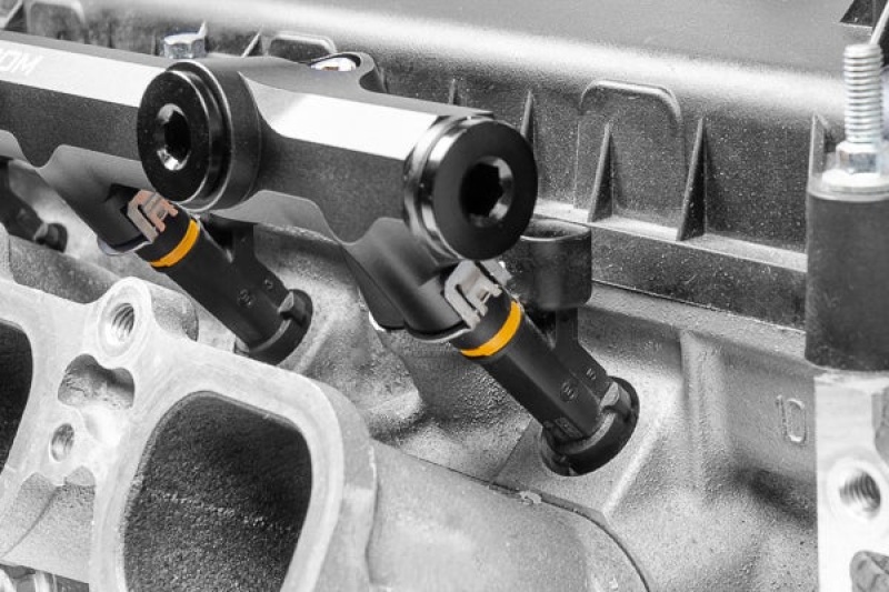 Radium Engineering Mazda MZR / Ford Duratec Fuel Rail - Image 3