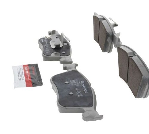 Brembo 2022 Ford Bronco Sport/ Ford Escape/ Ford Maverick Front NAO Brake Pad - Image 8