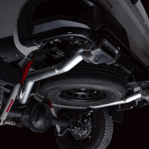 Alternative view of AWE Tuning 4th Gen GM 1500 5.3L 0FG Cat-Back Split Rear Exit (w/ Bumper Cutouts) - OE Tips