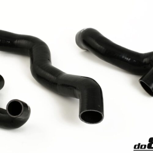 do88 SAAB 900/9-3 94-00 Cross-Flow Hoses Black