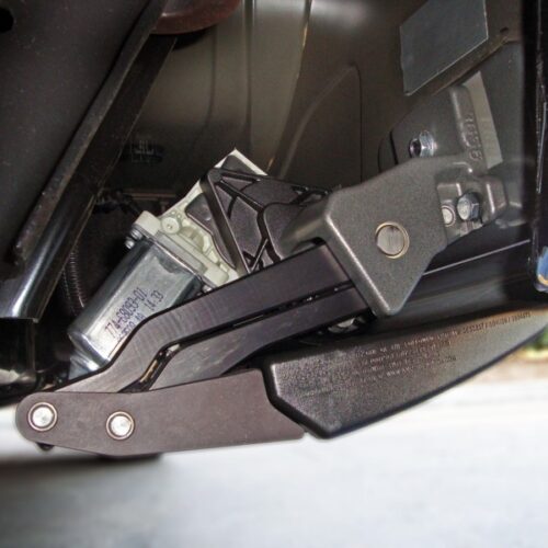 AMP Research 21-23 Ford F150 Hybrid/Lighting ONLY Power Step - Plug N Play - Image 5