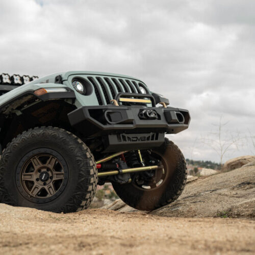 DV8 Offroad 18+ Jeep Wrangler JL / 20+ Jeep Gladiator JT OE Plus Front Bumper - Image 10