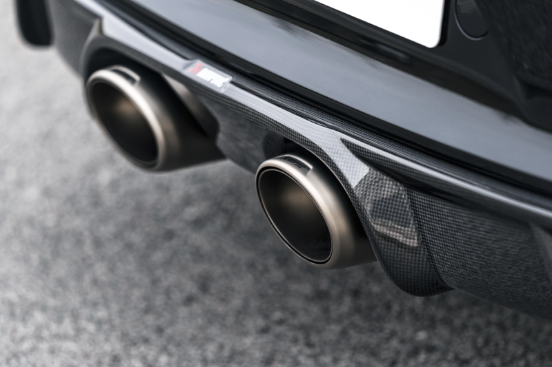 Akrapovic Rear Carbon Fiber Diffuser - High Gloss for 16-17 Porsche 911 Carrera S/4/4S/GTS (991.2) - Image 2