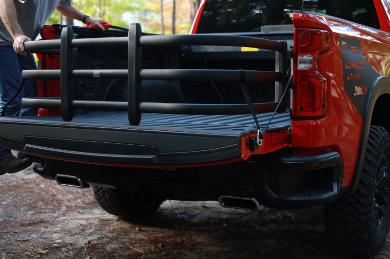 AMP Research BedXtender HD Max - Blk for 20-23 Chevrolet/GMC Silverado/Sierra 1500 (No Multipro Tailgt) - Image 3