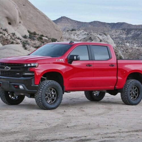 Fabtech 2019 GM C/K1500 6in Lift System - Component Box 1