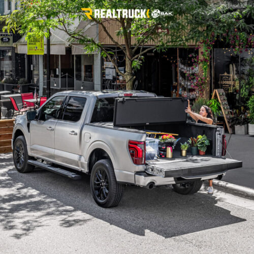 BAK 2024 Toyota Tacoma 5ft Bed BAKFlip MX4 Bed Cover - Image 8