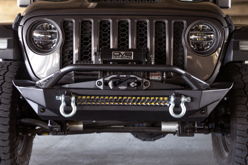 DV8 Offroad FBJL-11 07-23 Jeep Wrangler JK/JL & Gladiator JT FS-1 Series Stubby Front Bumper - Image 2