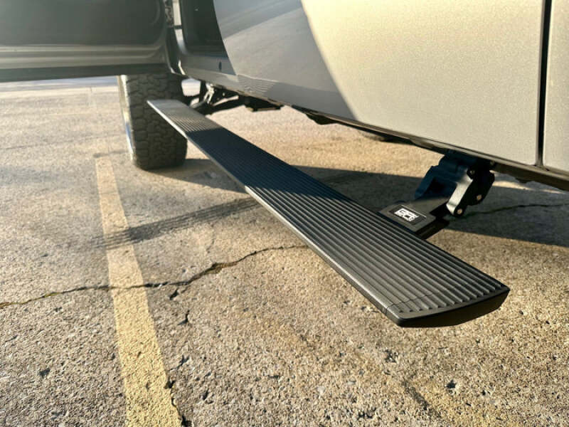 Body Armor 4x4 14-18 GM Silverado/Sierra 1500/2500/3500 (Gas Only) E-Power Board Steps - Black - Image 5