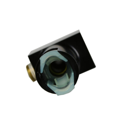 Aeromotive 5/16in Quick Connect with AN-06 port and 1/8in gauge port - Image 6