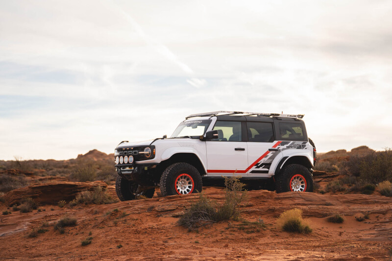 DV8 Offroad 2022+ Ford Bronco Raptor Tube Front Bumper - Image 3