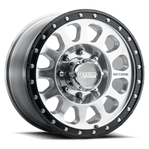 Method MR315 18x9 +18mm Offset 8x170 130.81mm CB Polished Wheel - Gloss Black Lip - Image 3