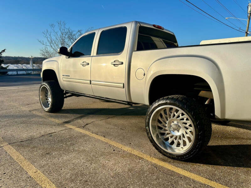 Body Armor 4x4 14-18 GM Silverado/Sierra 1500/2500/3500 (Gas Only) E-Power Board Steps - Black - Image 2