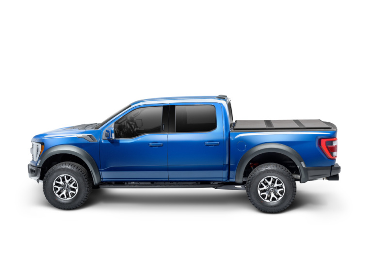 Extang 15-20 Ford F-150 (5ft. 7in. Bed) Solid Fold ALX - Image 10