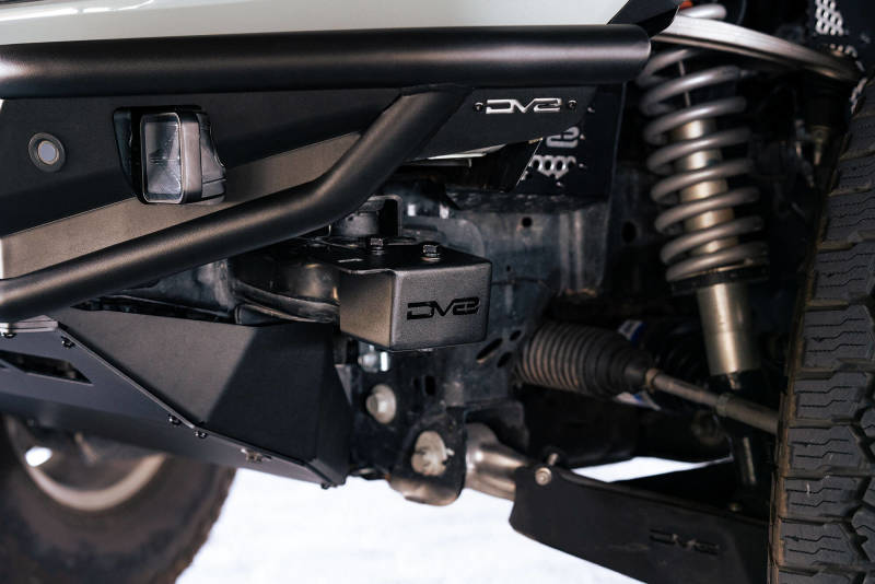 DV8 Offroad 21-22 Ford Bronco Crash Bar Caps w/ Accessory Mount - Image 4
