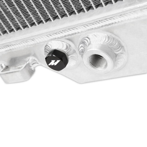Mishimoto Aluminum Radiator for 03-07 Ford F250 w/ 6.0L Powerstroke Engine - Image 4