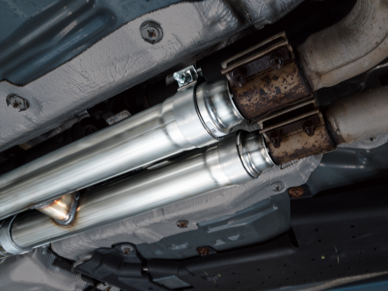 AWE Tuning SwitchPath Cat-Back Exhaust w/ Quad Chrome Silver Tips for 21-23 Ford Mustang Mach 1 - Image 7