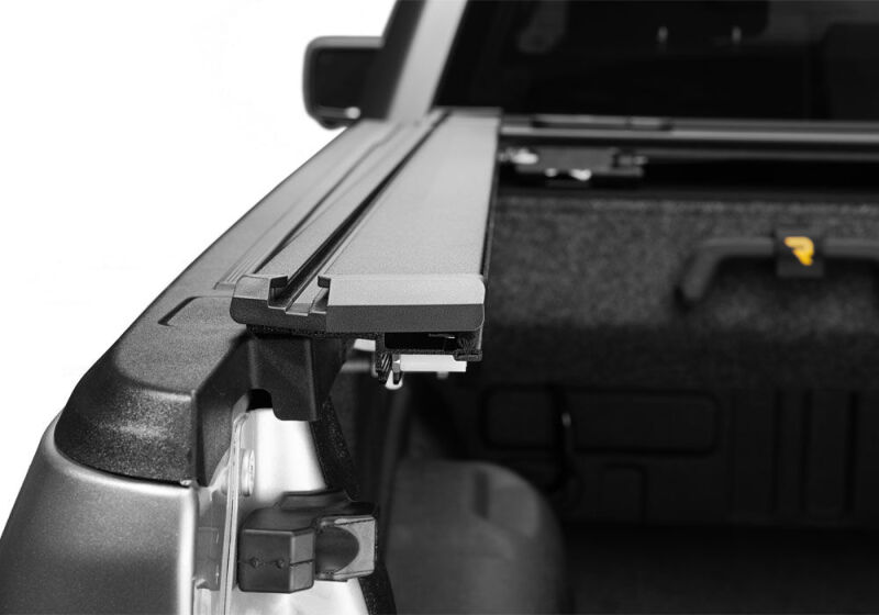 RealTruck 15-20 Ford F-150 SuperCrew/SuperCab 5.5ft Bed RetraxPRO EZ-Off FRC-4000 - Image 8