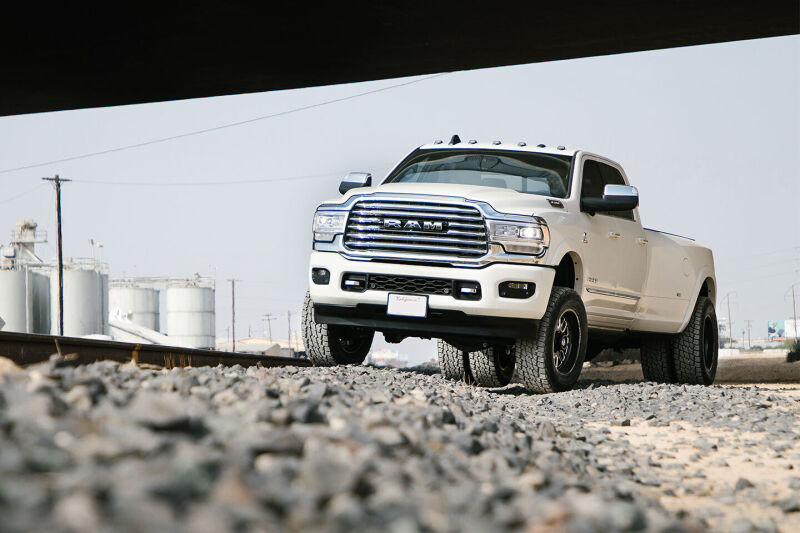 Cognito 13-24 RAM 3500 4WD 3in Performance Leveling Kit w/ Fox PS 2.0 IFP Shocks - Image 2